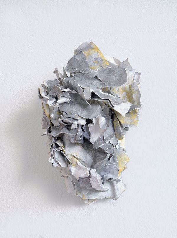 Christine Reifenberger, Bukett, 2018,  egg tempera on paper, 30 x 15 x 14cm